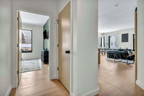 Interior - CWRU & Little Italy | KingBed,Gym,Parking,W/D (Cleveland)