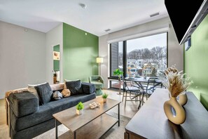 Fernseher, Arbeitsbereiche