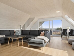 TV, fireplace - "Cyrill" - 2km from the sea by Interhome (Ebeltoft)