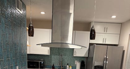 North Valley 3-bedroom townhome