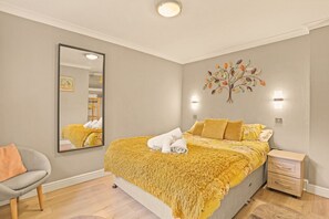 1 quarto, berço de viagem, Wi-Fi, roupa de cama