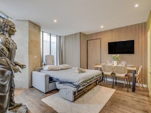 1 bedroom, WiFi, bed sheets - The Musical Treasure - 4P - Montparnasse station (Paris)