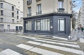 Exterior - Atelier Parisien - 4P - Montparnasse Station (Paris)