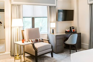 Iron/ironing board, free WiFi, bed sheets, wheelchair access