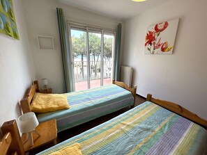 1 bedroom - Seafront flat for 4 people with parking (Argelès-sur-Mer)