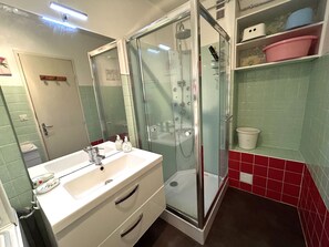 Bathroom - Seafront flat for 4 people with parking (Argelès-sur-Mer)