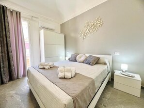1 bedroom, iron/ironing board, free WiFi, bed sheets - Apartments a few minutes from the airport of Palermo, with parking (Villagrazia di Carini)