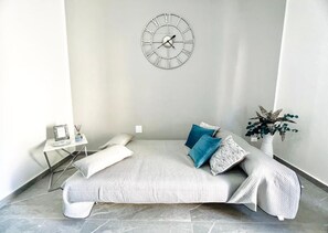 Interior - Apartments a few minutes from the airport of Palermo, with parking (Villagrazia di Carini)