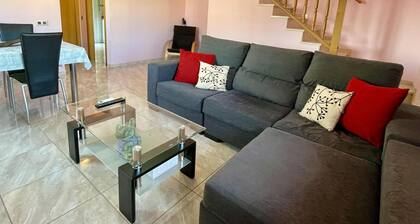 Townhouse in Miami Platja with Private Pool