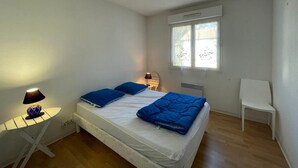Unclassified image, 2 of 12, button - T3 Duplex near Capbreton port with parking, 5 pers. (Capbreton)