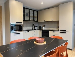 Fridge, microwave, oven, dishwasher - Chic apartment in Villard-de-Lans with wifi and parking (Villard-de-Lans)