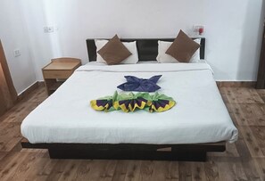 Classic Double Room, City View | Desk, free WiFi - Hotel Plaza Inn (Guwahati)