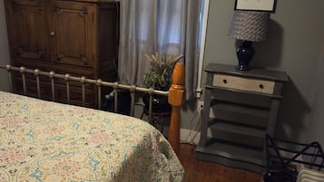 1 chambre, fer et planche Ă repasser, Wi-Fi, draps fournis