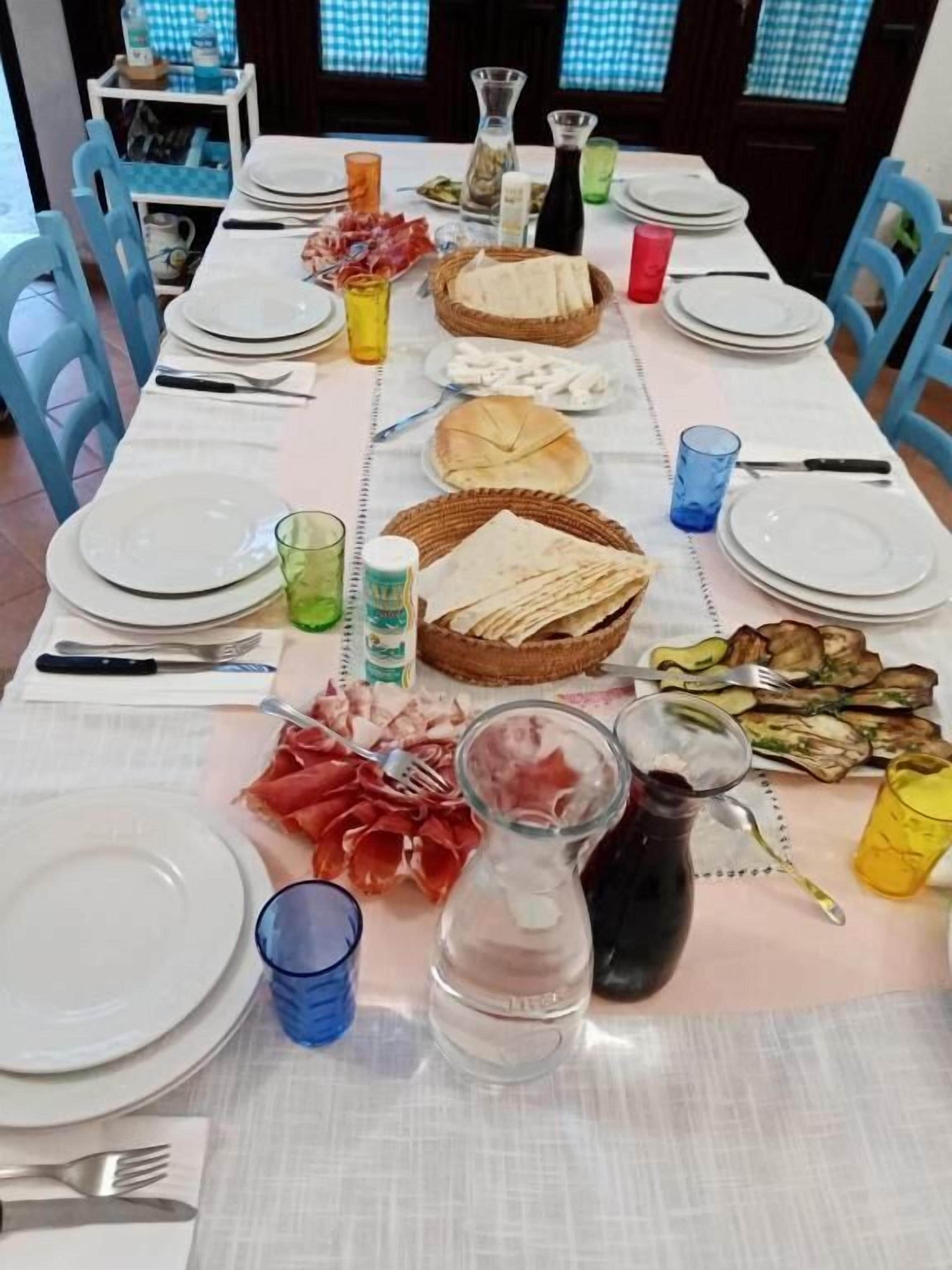 Luxury Triple Room | Dining