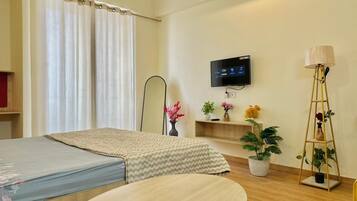 1 bedroom, iron/ironing board, WiFi, bed sheets