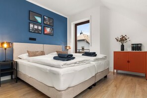 4 Schlafzimmer, Bügeleisen/Bügelbrett, Reisekinderbett, kostenloses WLAN