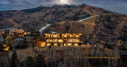 Champagne Moon Chalet 1094