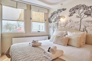 2 chambres, fer et planche Ă repasser, Wi-Fi, draps fournis