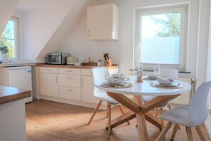 Dining - My Loft by Esen (Rosengarten)