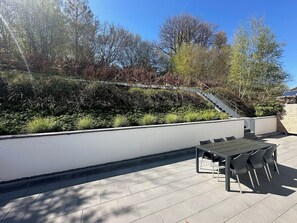 Outdoor dining - NEW - Ferienwohnung Brachfeld - Eifel National Park, Hellenthal, view, center (Hellenthal)
