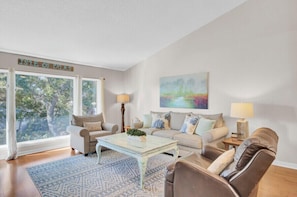 TV, ping pong, printers - Award-Winning Resort Amenities | Lagoon Villa 36 (Isle Of Palms)