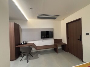 Phòng đôi Deluxe, quang cảnh đồi núi | Nội thất