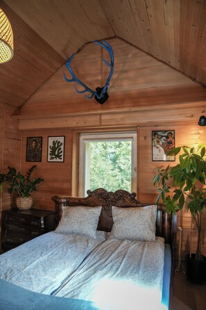 3 soverom, strykejern/-brett og internettilgang