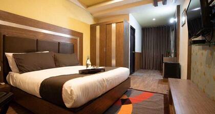 Collection O Kallai Railway Junction