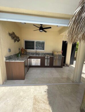 Terrace/patio - Tremendous 2-bedroom house with AC in charming Key Largo (Key Largo)