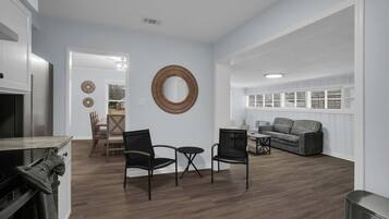 Rumah | 3 kamar tidur dan internet