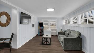 House | 3 bedrooms, Internet