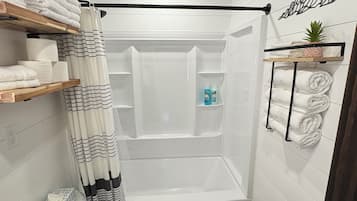 Towels, soap, shampoo, toilet paper