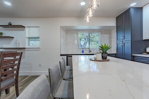 Interior - Modern Guesthouse Luxe Retreat - Sleeps 12! (Pflugerville)