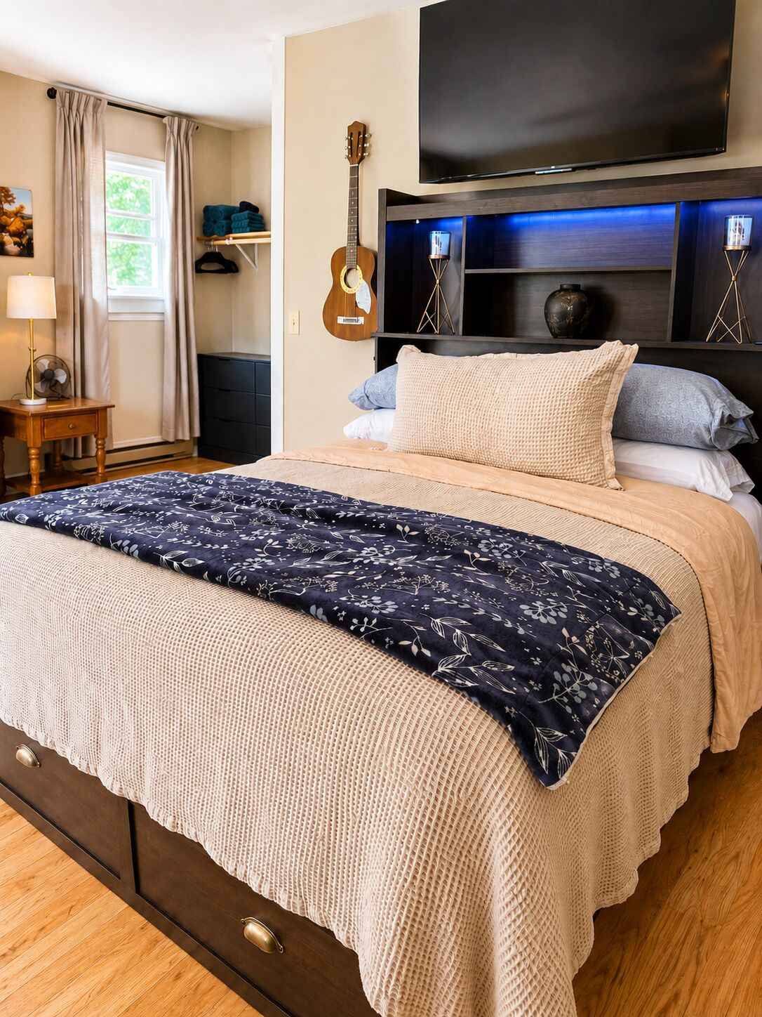 1 bedroom, iron/ironing board, travel cot, free WiFi