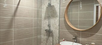Modern cocoon · Quays of the Isère · 2 bedrooms