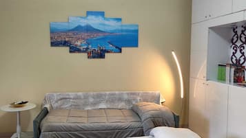 1 chambre, fer et planche Ă repasser, Wi-Fi gratuit, draps fournis