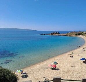 Beach - Five minutes from the beach, EightA cottage in private family village (Portoscuso)