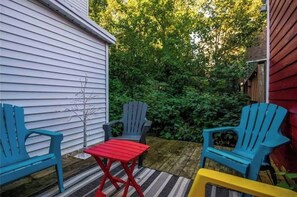 Terrace/patio - The Row hourse Retreat | Suite A (St. John's)