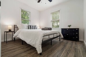 3 Schlafzimmer, Bügeleisen/Bügelbrett, kostenloses WLAN, Bettwäsche