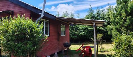 المنطقة المحيطة بالمنشأة