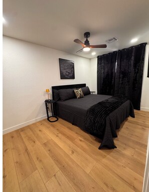3 Schlafzimmer, Bügeleisen/Bügelbrett, Internetzugang, Bettwäsche