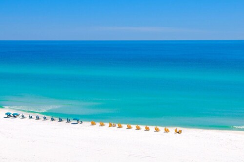 Cozy 2 Queen studio in Sandestin -rated #3 Florida resort by Condé Nast in 2025