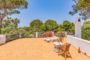 Terrace/patio - Villa Punta des Port Quince by Villa Plus (Cala d'Or)