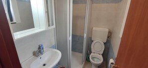 Hair dryer, bathrobes, bidet, towels - Complesso Turistico Aurora (Poggio Picenze)