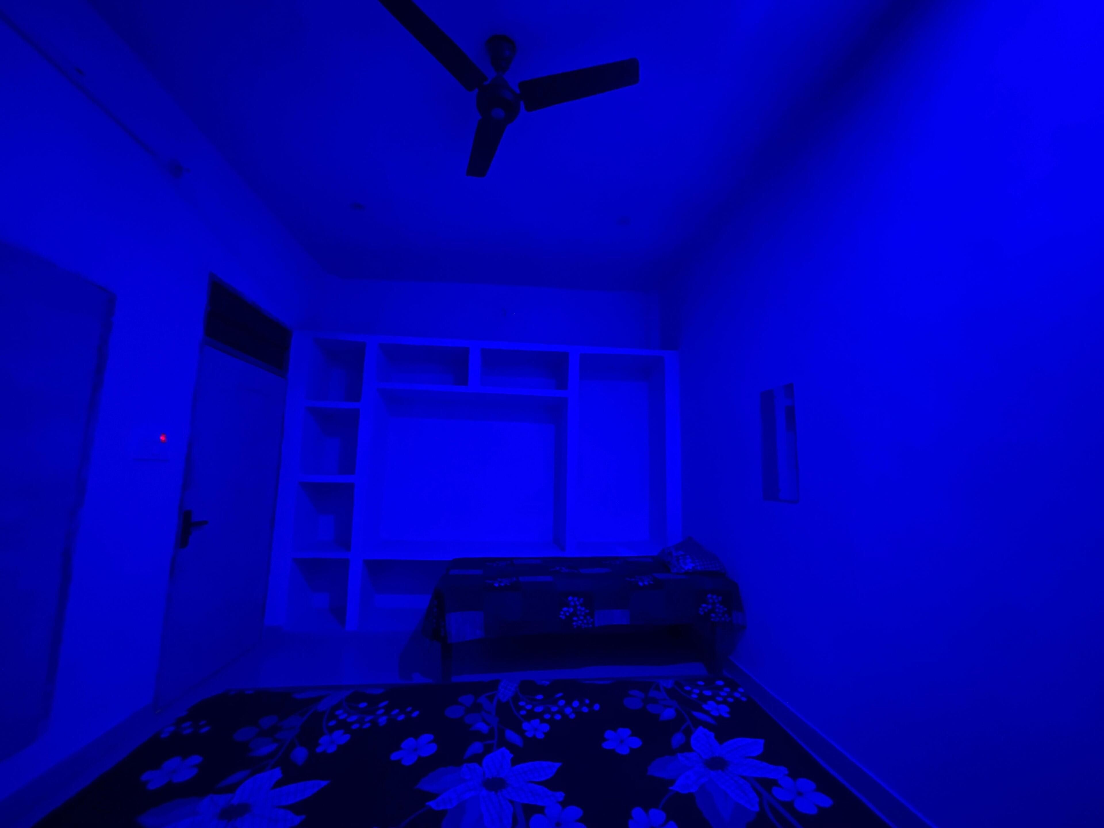 Chambre Double Familiale, patio, vue cour intérieure | Espace de travail pour ordinateur portable, Wi-Fi gratuit