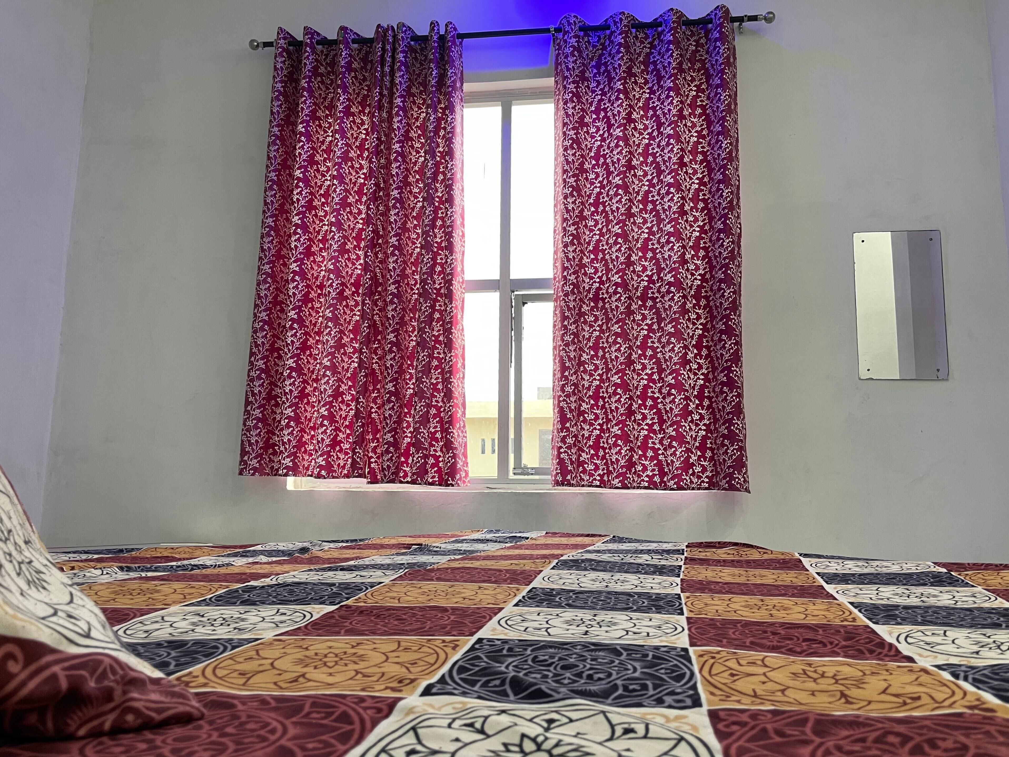 Economy Double Room, Patio, City View