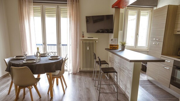 Unclassified image, 1 of 10, button - Very cozy apartment on the 3rd floor(with elevator) in downtown Cuneo (Cuneo)