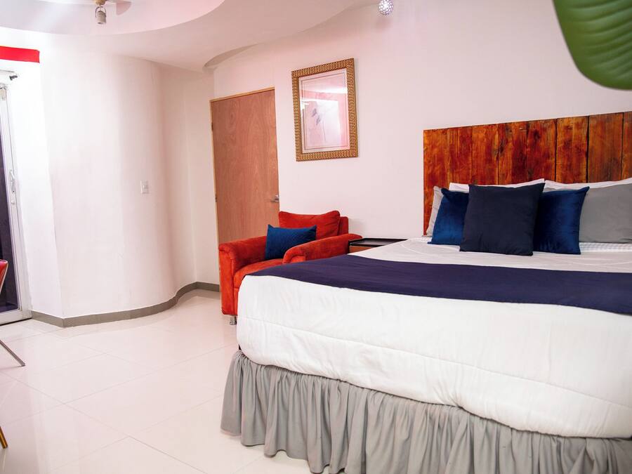 Classic Studio, Courtyard View