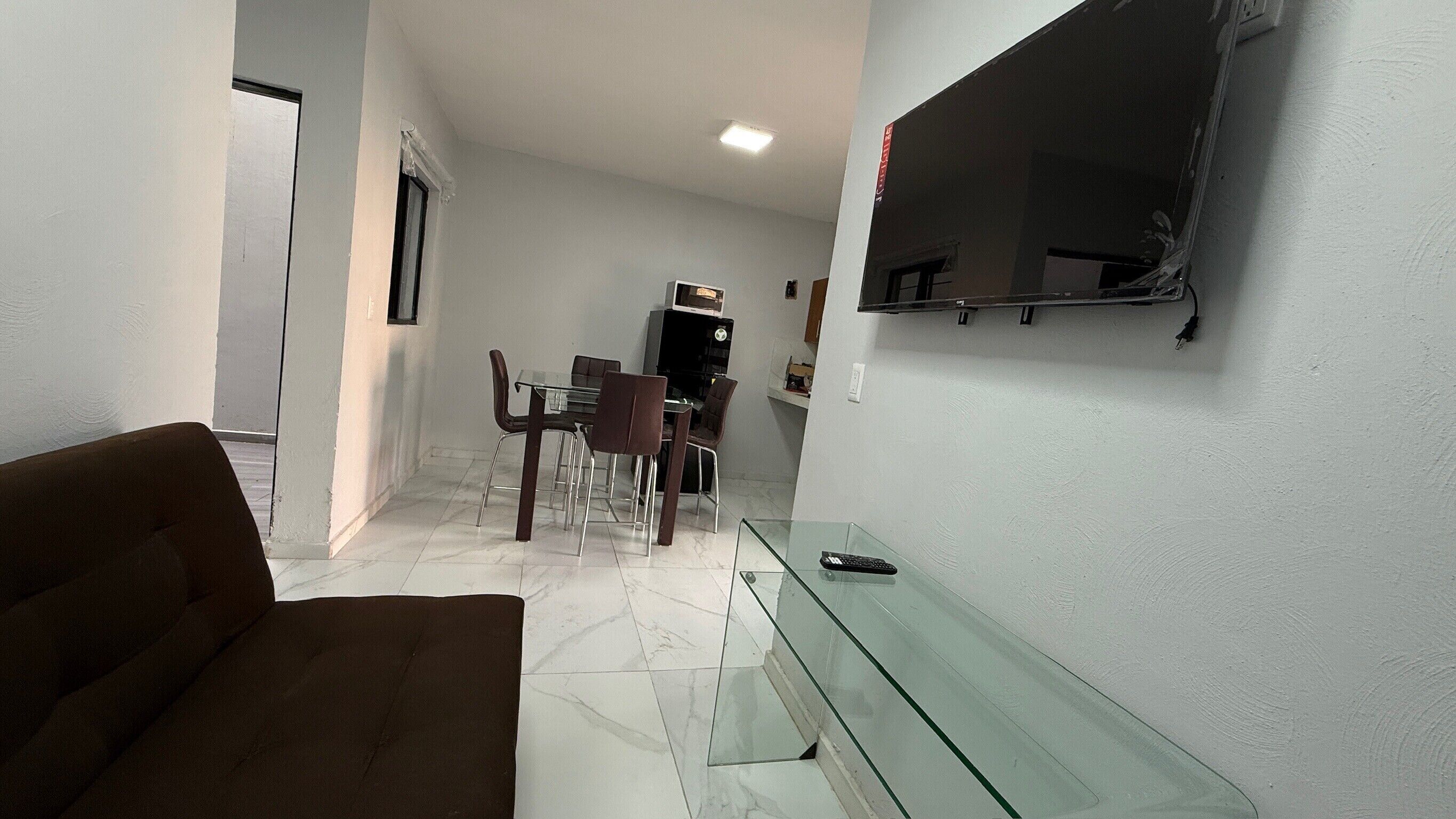 Departamento, 2 habitaciones, patio, planta baja | Área de sala de estar