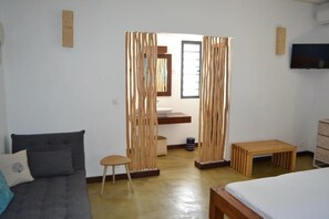 家庭客房, 花園景觀 | 筆電工作空間 、遮光布/窗簾、隔音、免費無線上網